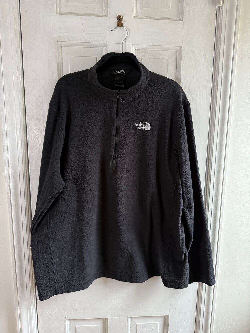 the North Face Black Quarter Zip Fleece - XL